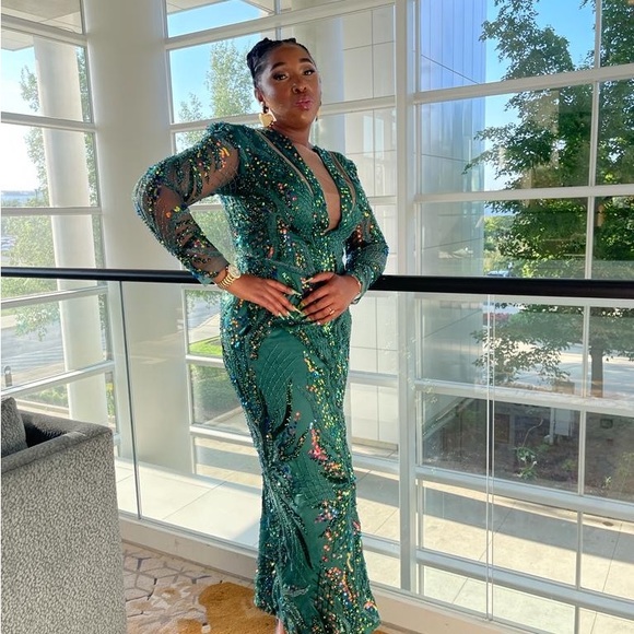 Women’s sophisticated dresses for special occasions .Green beaded fabric - Picture 4 of 5